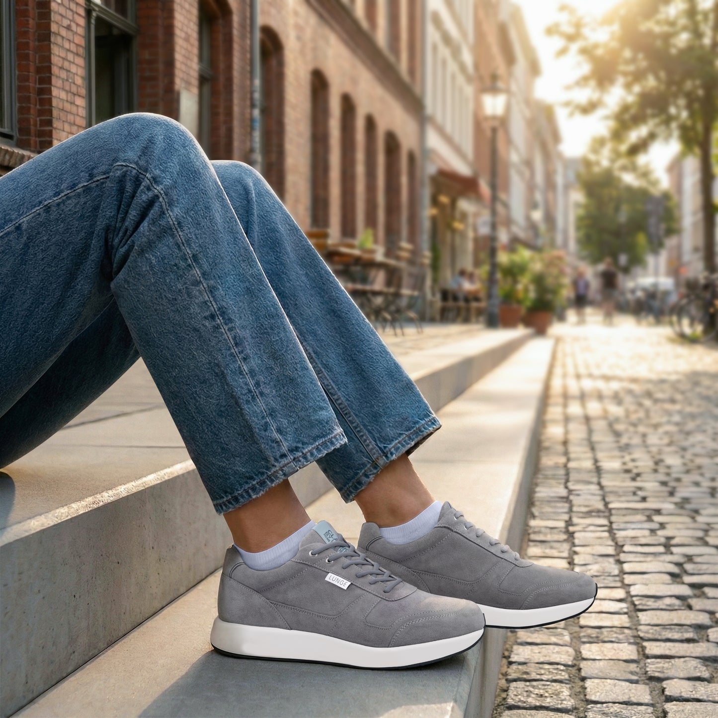 Classic Walk Velour Leather Next W (Silver/White)
