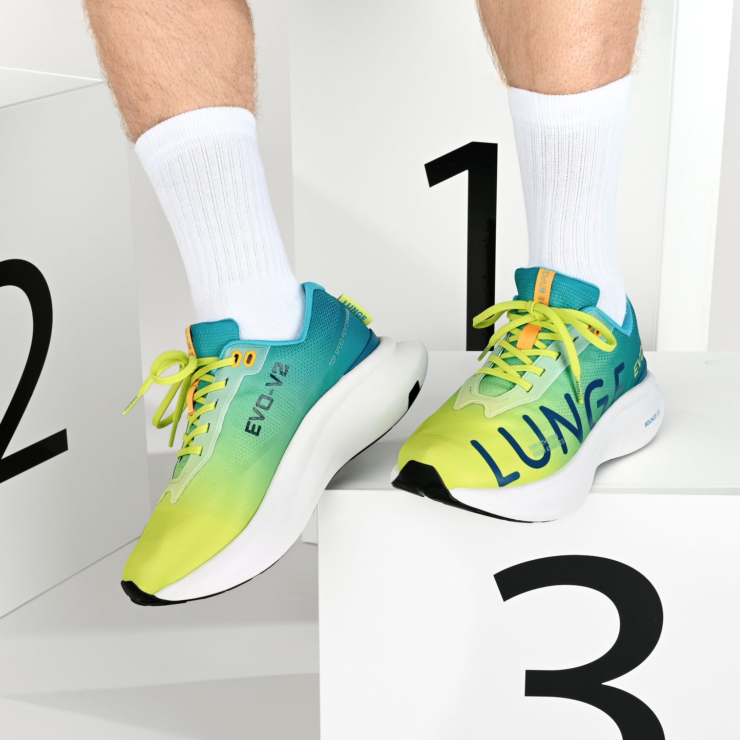 Evo Run V2 W (Yellow Plum/Pool Blue/White)