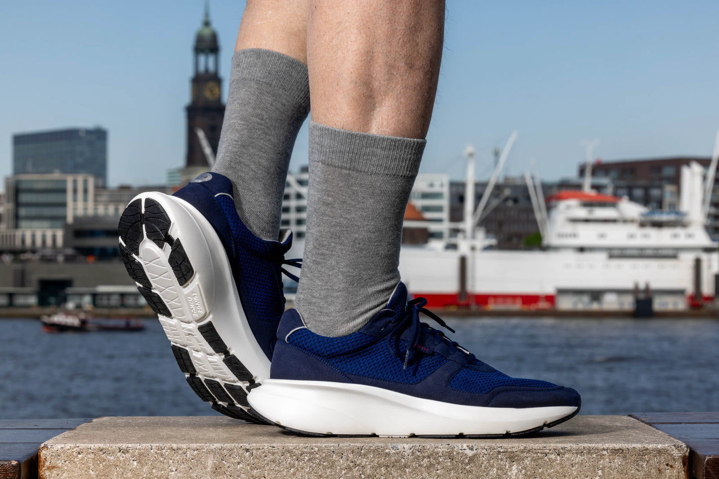 Vivo Run N (Navy/White) – Lunge Manufaktur Vivo Run N (Navy/White) – Lunge Manufaktur
